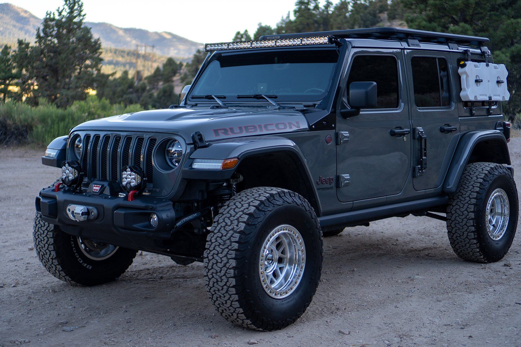 '20-22 Jeep JT Gladiator Rubicon Steel Bumper Kit Lighting Baja Designs display on Vehicle