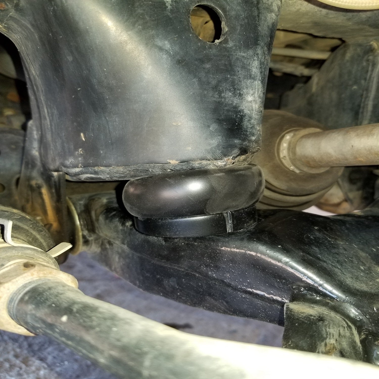 '96-02 Toyota 4Runner DuroBumps Front Bump Stops - DBF24R Close-up Display on Vehicle
