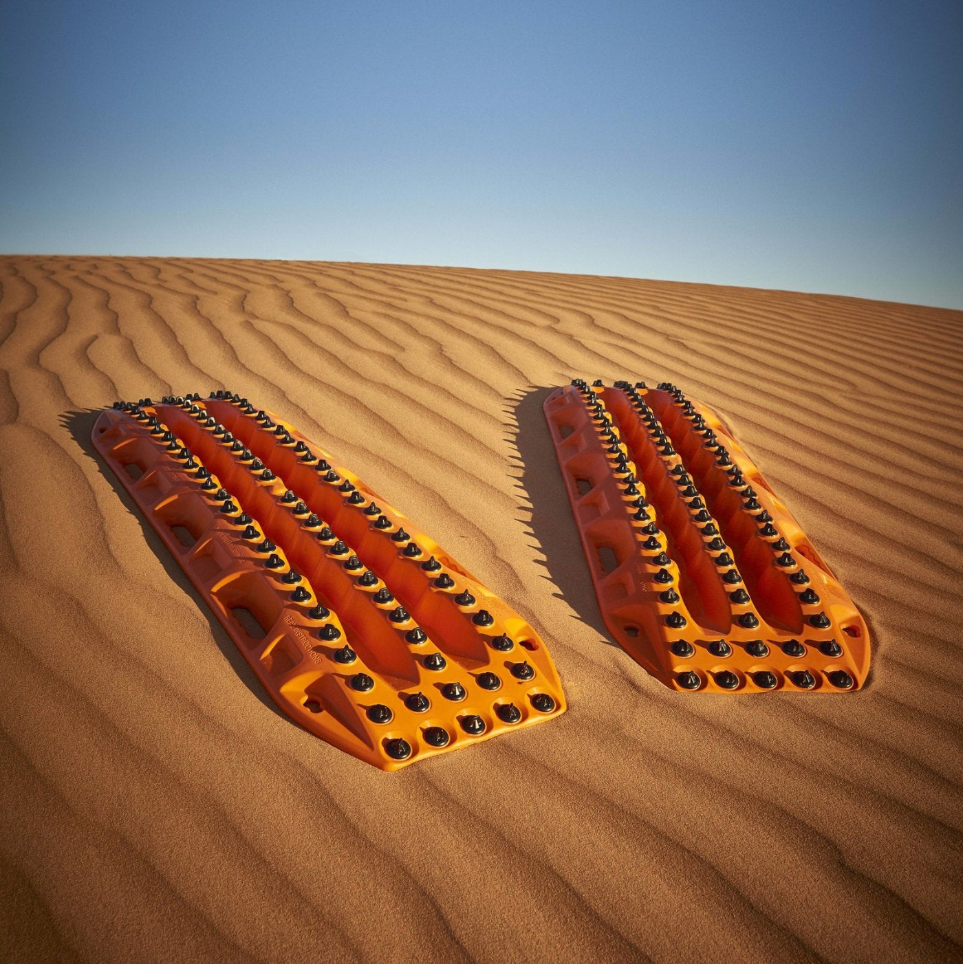 XTREME Recovery Boards Orange MAXTRAX display
