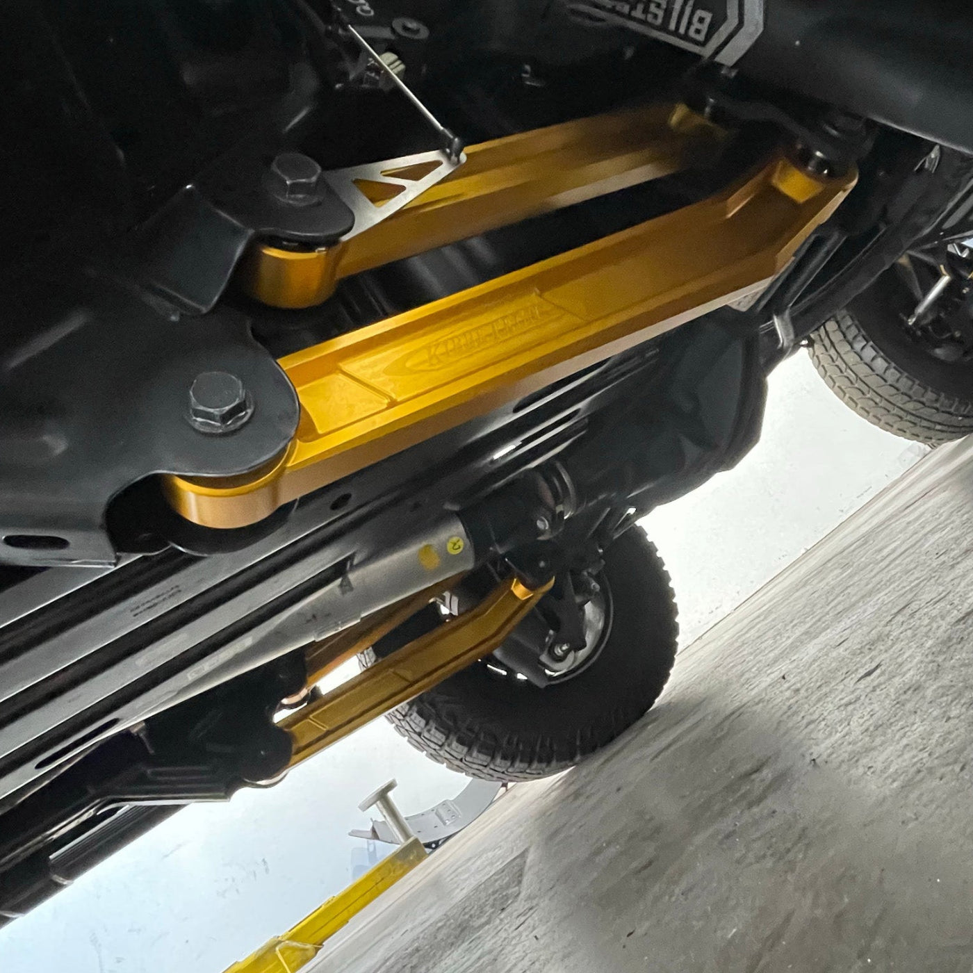 '21-23 Ram TRX Kibbetech Billet Aluminum Rear Suspension Kit display