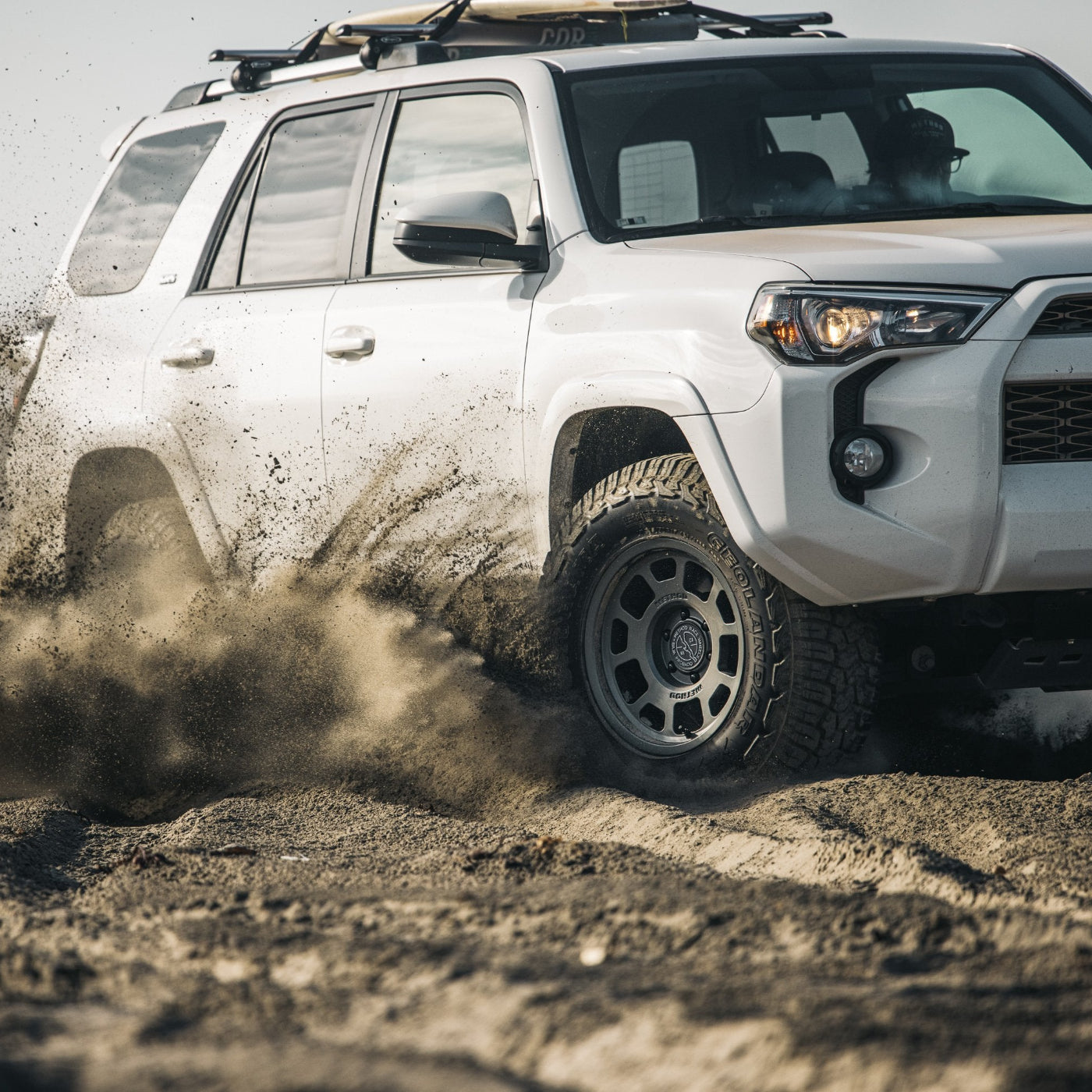 705 Trail Series Titanium Finish Wheels Method display