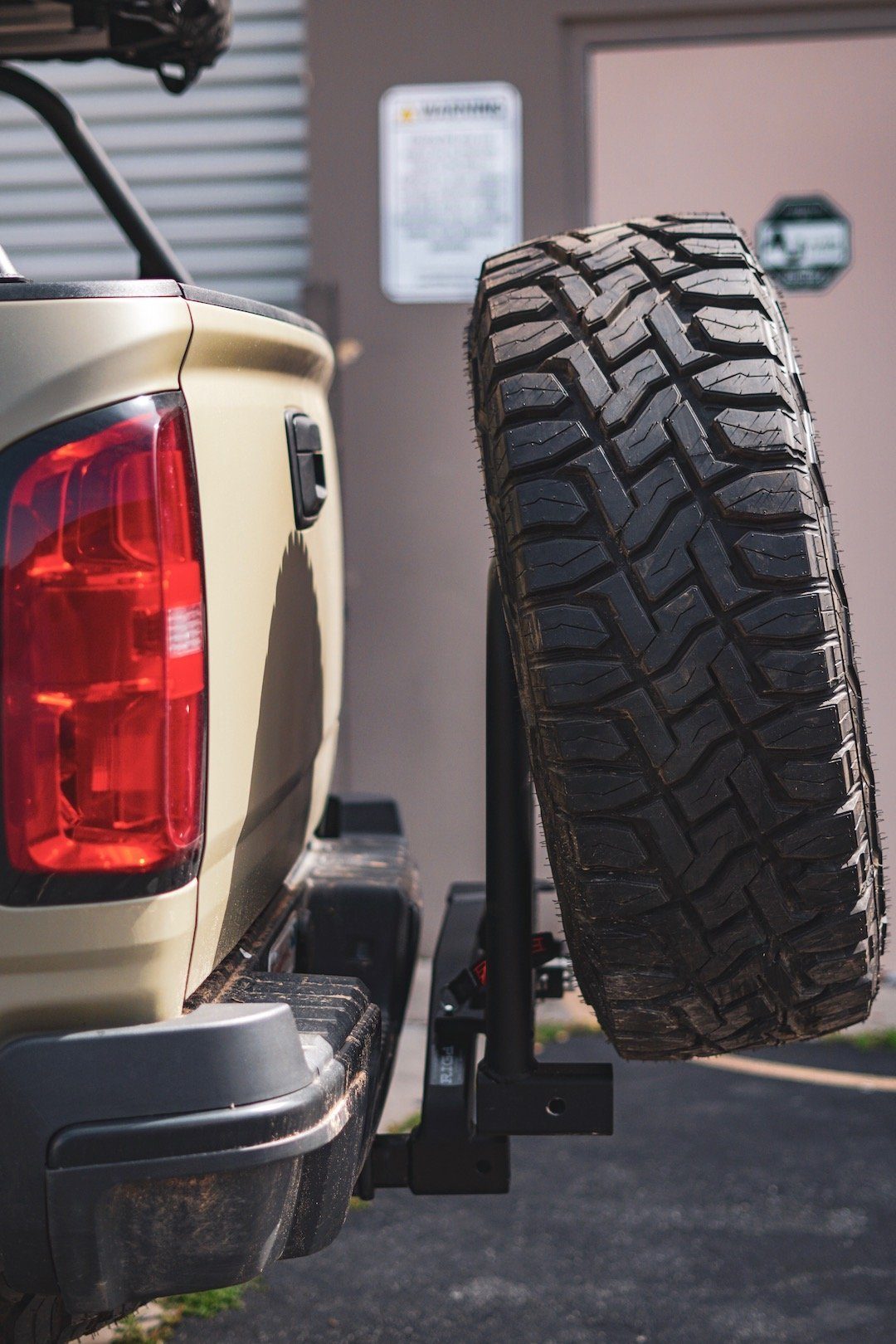 UltraSwing Hitch Carrier Multi-Fit Tiregate RIGd Supply (side view)