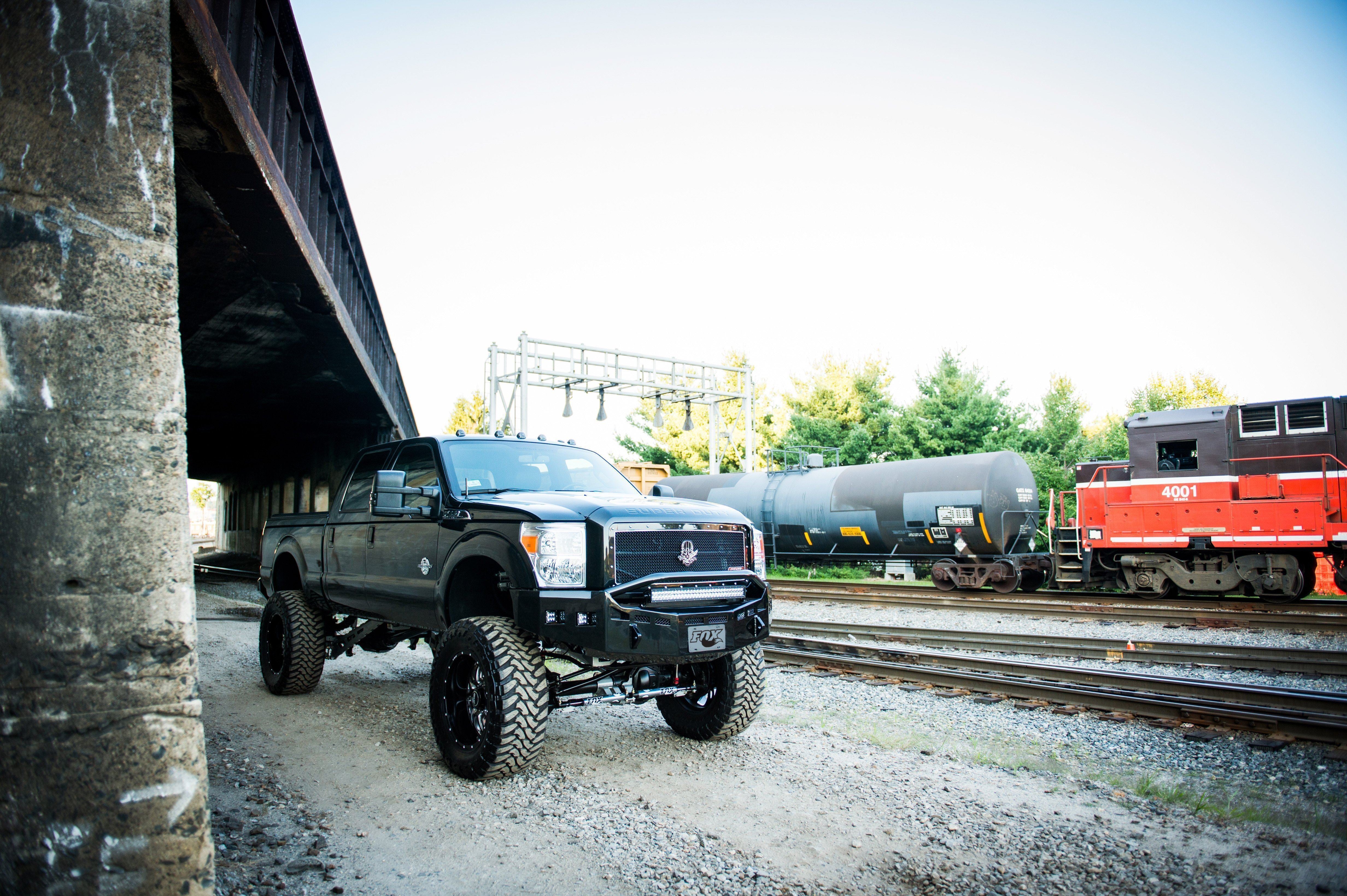 Fox Shocks | Ford F250/350