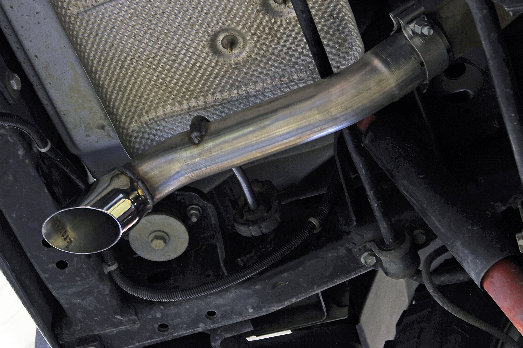Flowmaster American Thunder Axle-Back Exhaust System