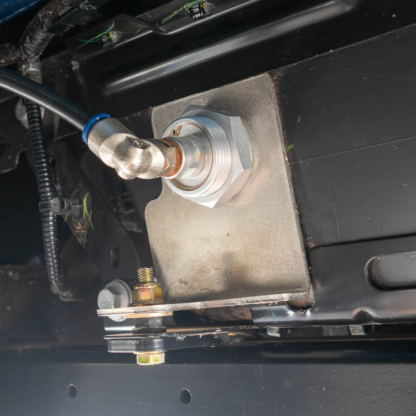 2024+ Ford Ranger Raptor SDHQ Built Air Chuck and Switch Mount Kit