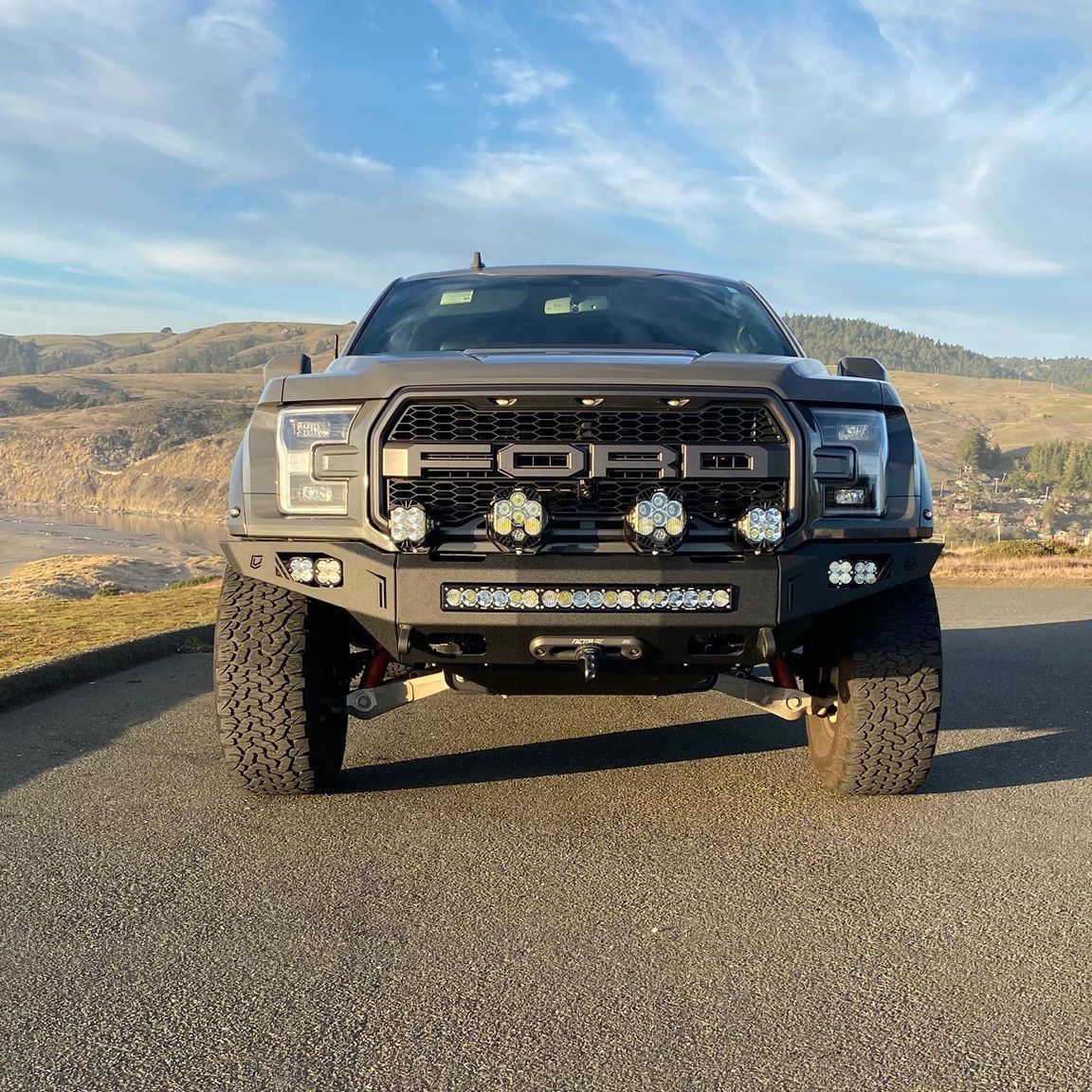 2017-2020 FORD RAPTOR OCTANE WINCH FRONT BUMPER Front View