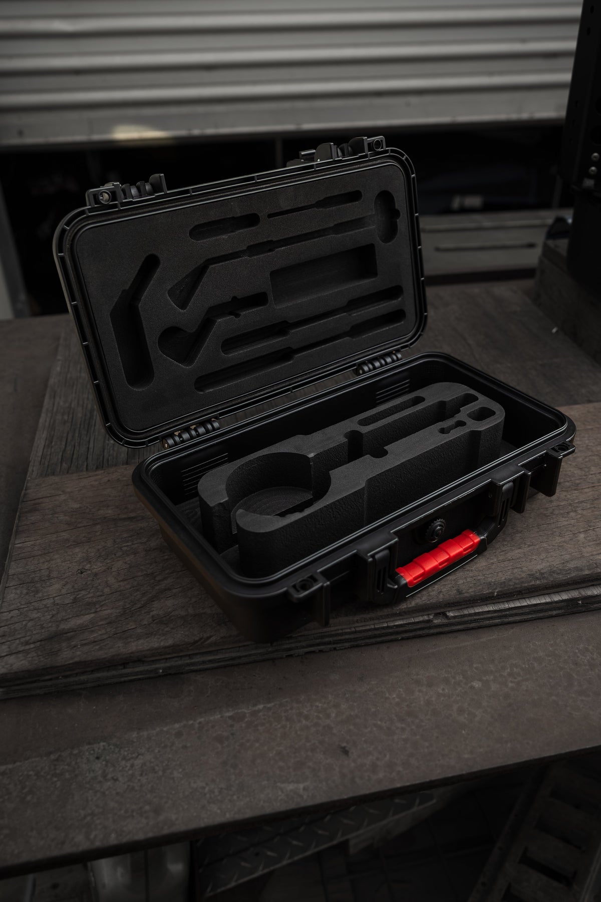 Ventoso™ RED Tire Inflator Gauge Hard Case