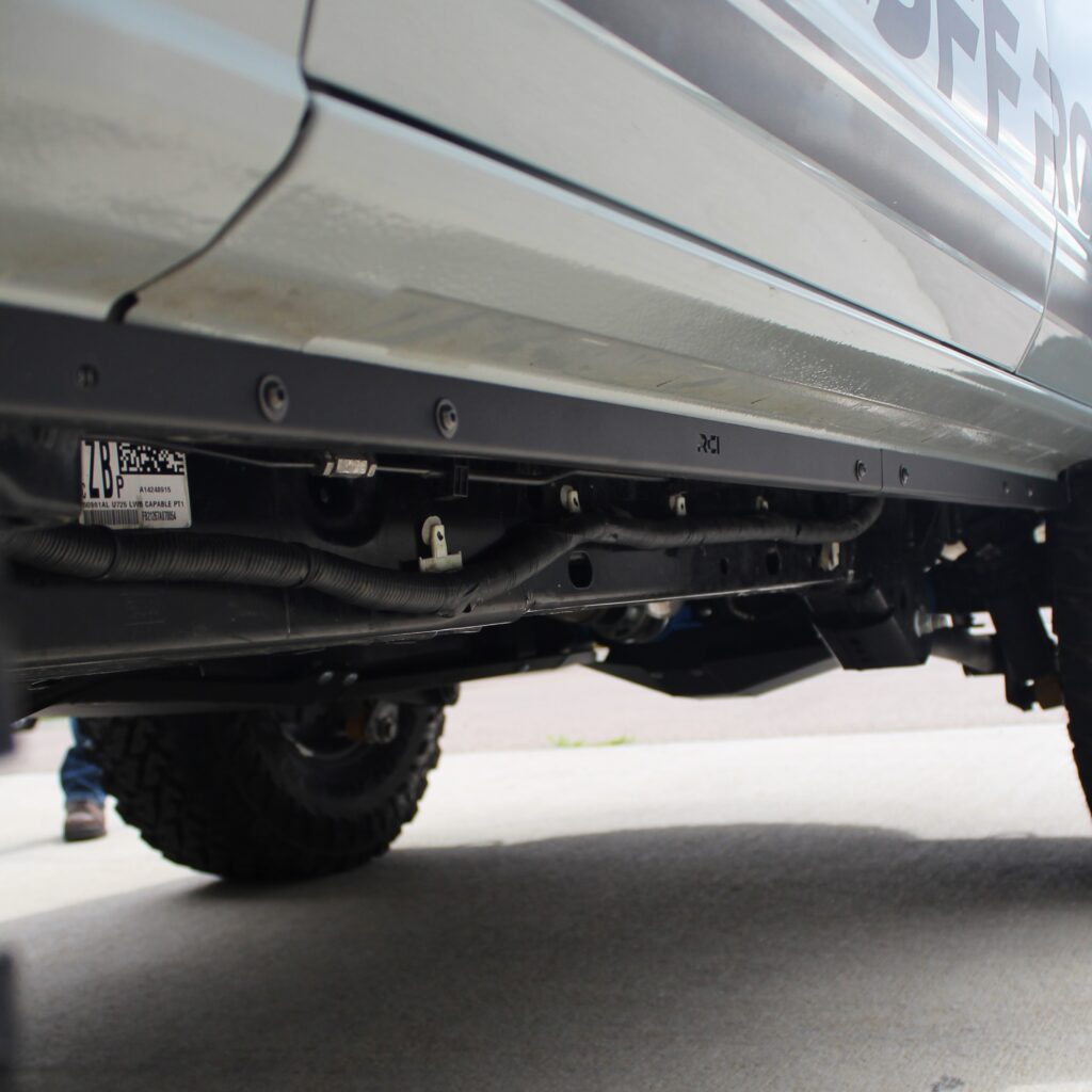 RCI 4 Door | Pinch Seam Covers | 21-Present Bronco Front View