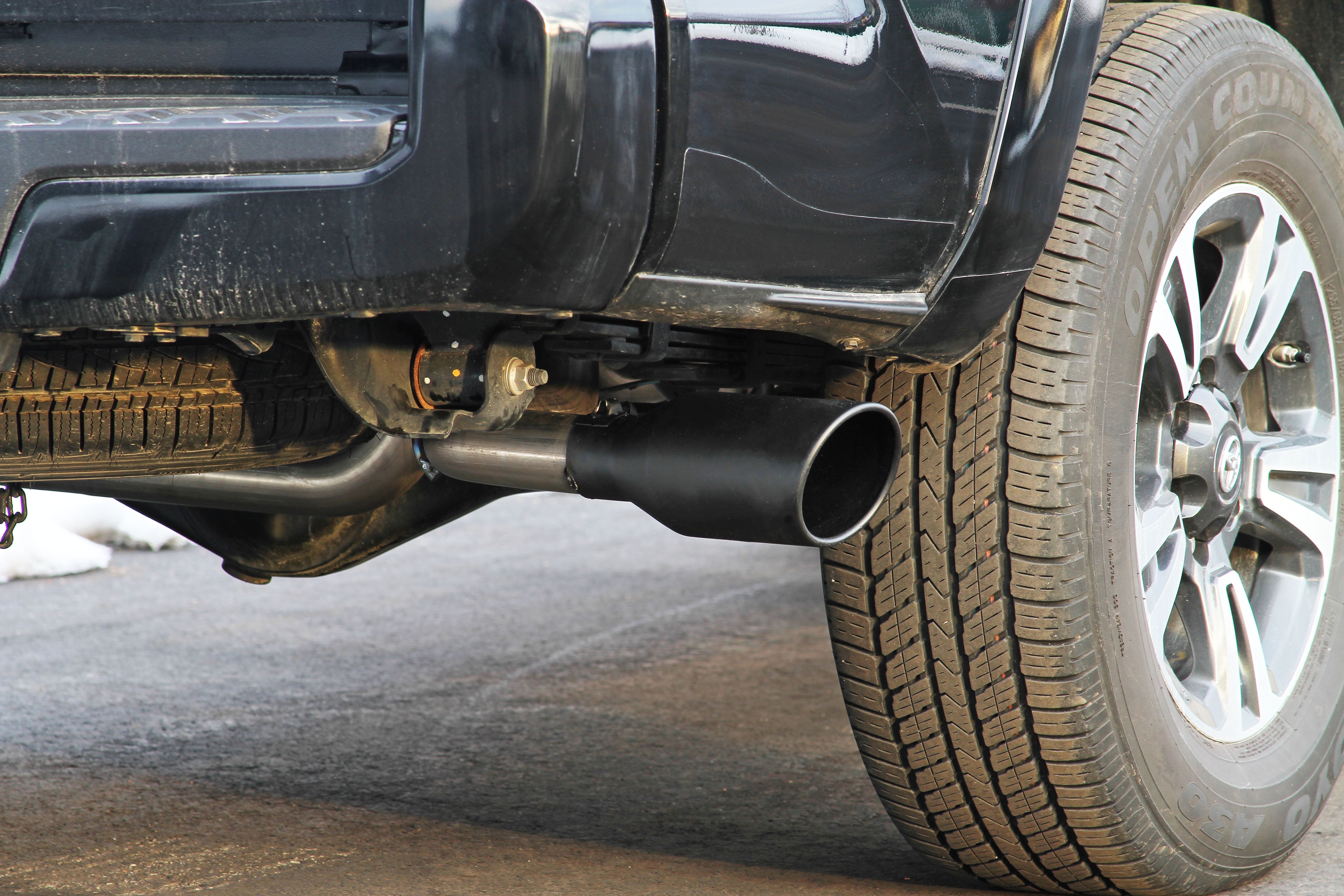 Flowmaster Flow FX Cat-Back Exhaust System