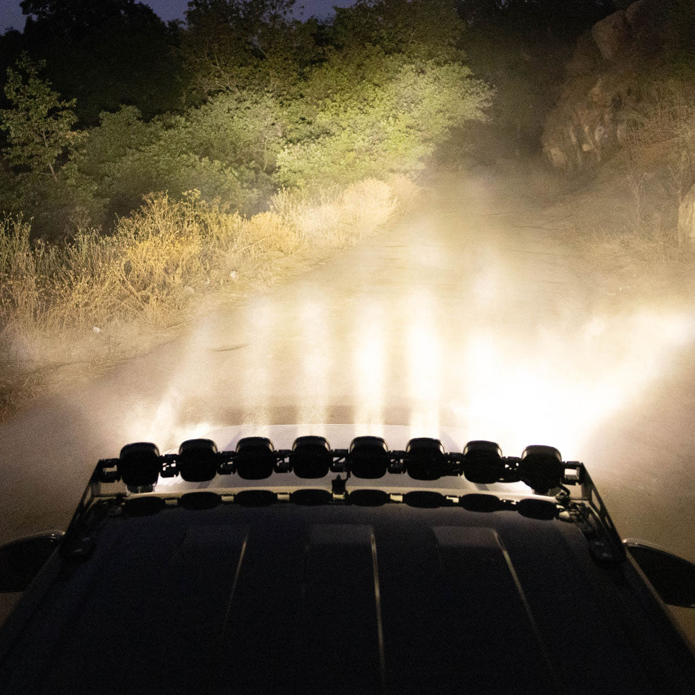 '24 Toyota Tacoma 8XL Linkable Roof Kit Display on Vehicle (In Use)