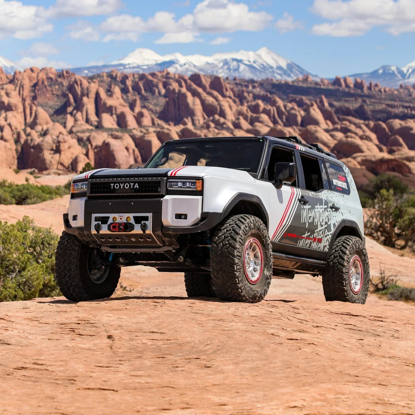 Toyota LC250 Rock Sliders - Trailbreaker Series (Frame Mounted)