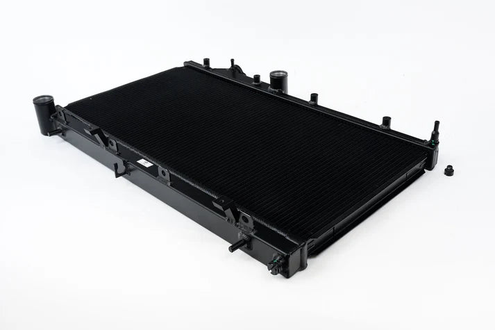 08-14 Subaru WRX / STI / 15-21 WRX 1-Row 31mm High-Performance Radiator Front View