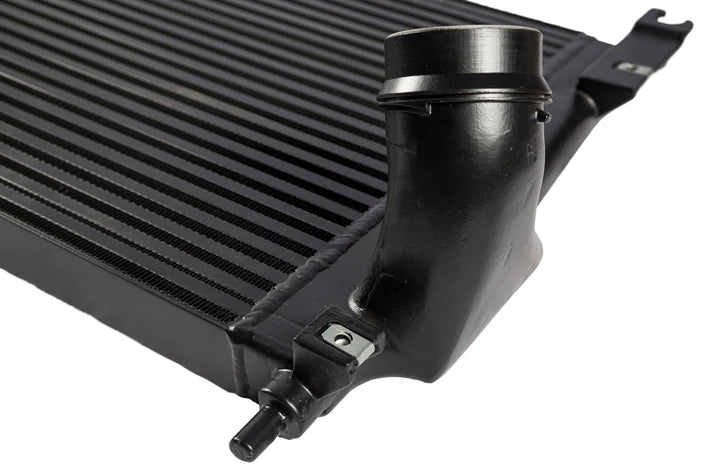 06-10 Silverado H.D / Sierra H.D 6.6L Turbo Diesel Heavy Duty Intercooler Front View