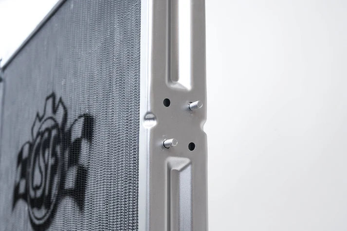 98-07 Lexus LX470 / Toyota Land Cruiser Heavy-Duty All-Aluminum Radiator Front View