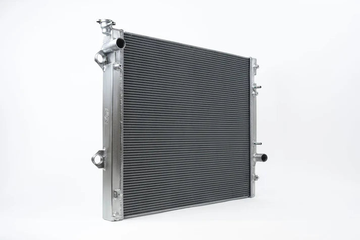 Lexus GX470 / 4th Gen Toyota 4Runner V8 Heavy-Duty All-Aluminum Radiator Front View