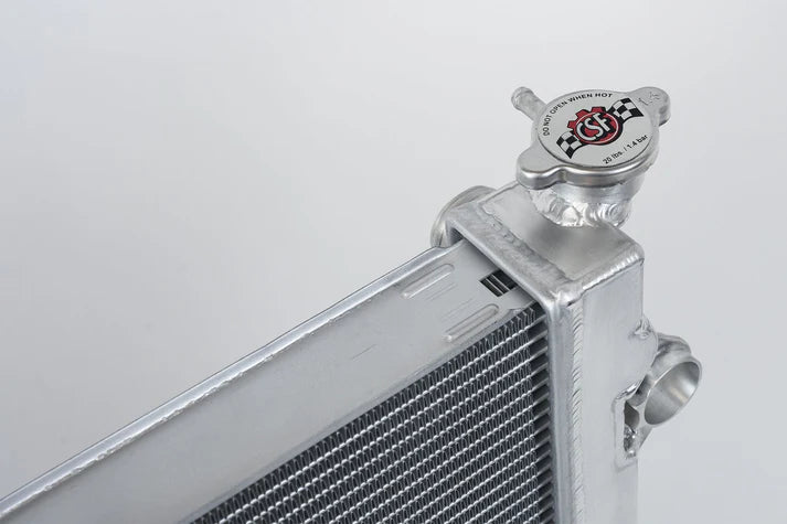 Lexus GX470 / 4th Gen Toyota 4Runner V8 Heavy-Duty All-Aluminum Radiator Front View