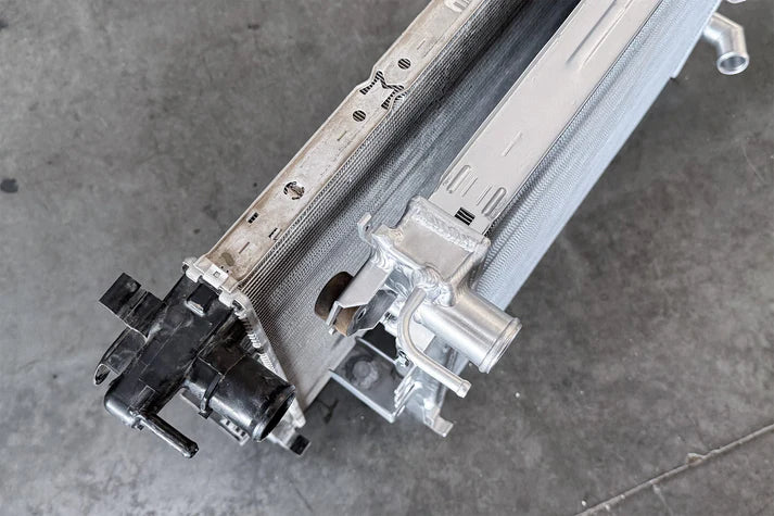 Heavy-Duty All-Aluminum Radiator Front View