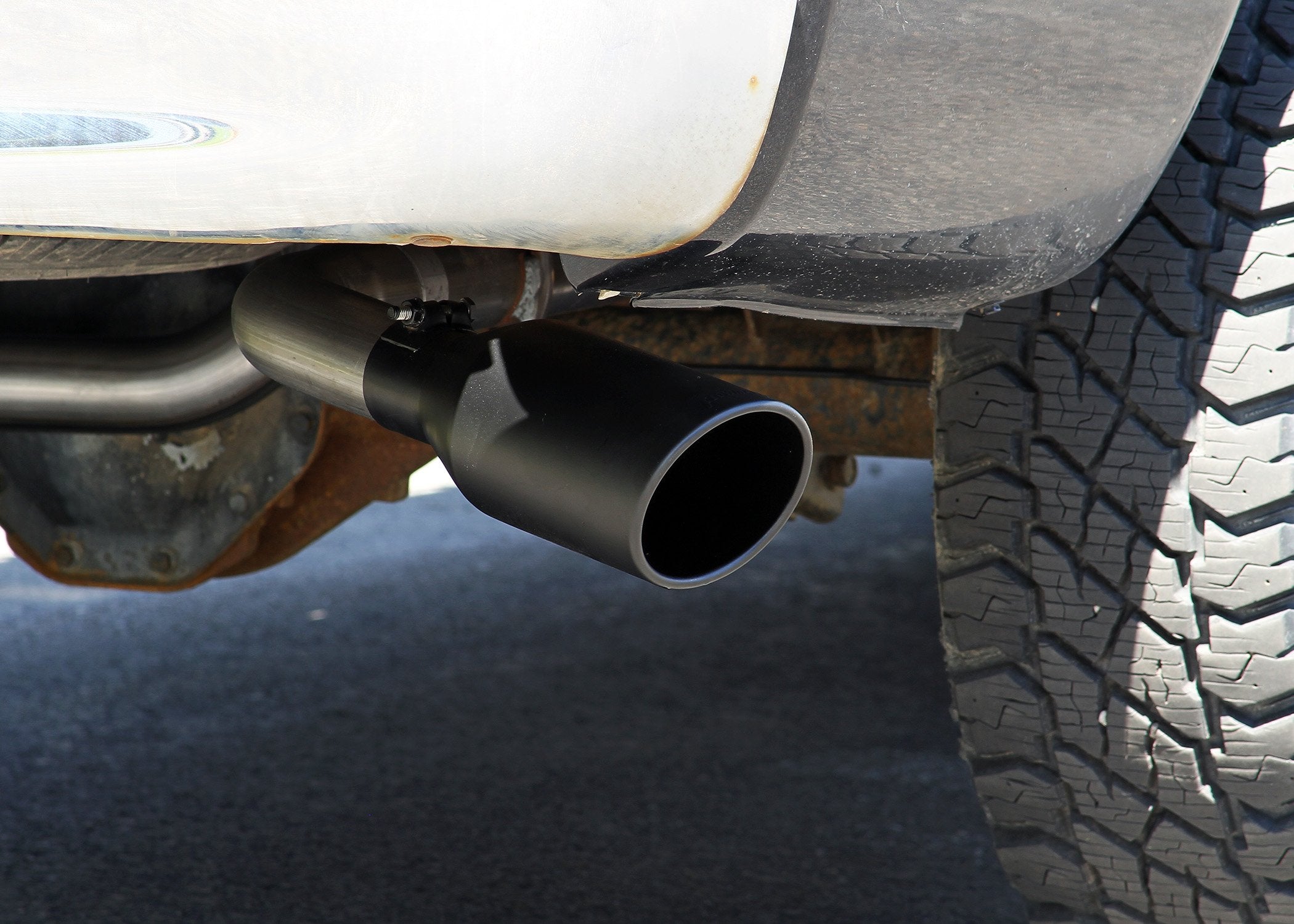 Flowmaster Flow FX Cat-Back Exhaust System