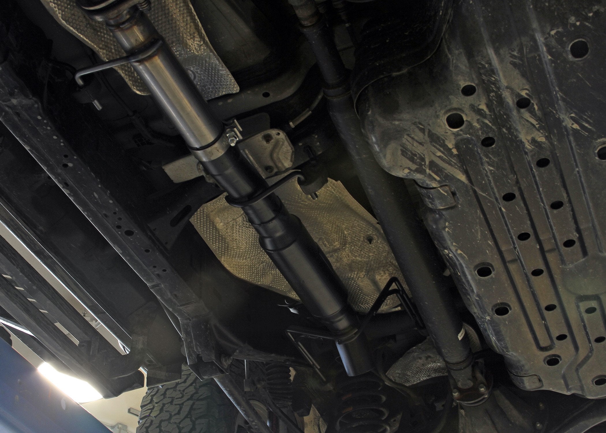 Flowmaster Outlaw Extreme Cat-Back Exhaust System