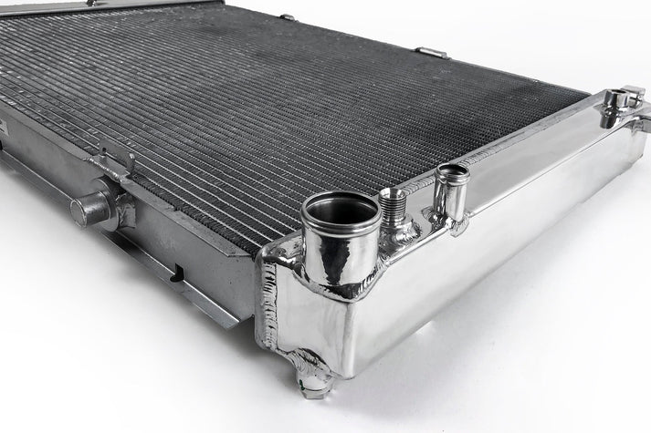 90-93 Mercedes 500SL / 94-02 Mercedes SL500 High-Performance Radiator Front View