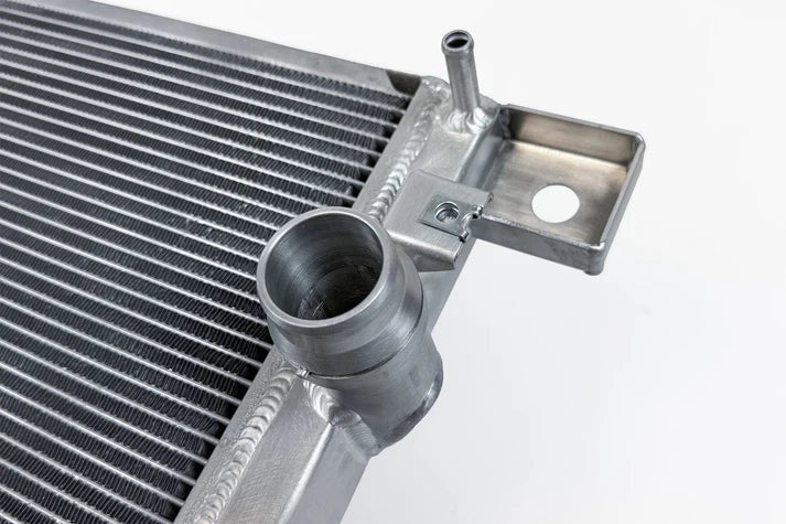Ford Bronco & Ranger Heavy-Duty All-Aluminum Radiator Front View