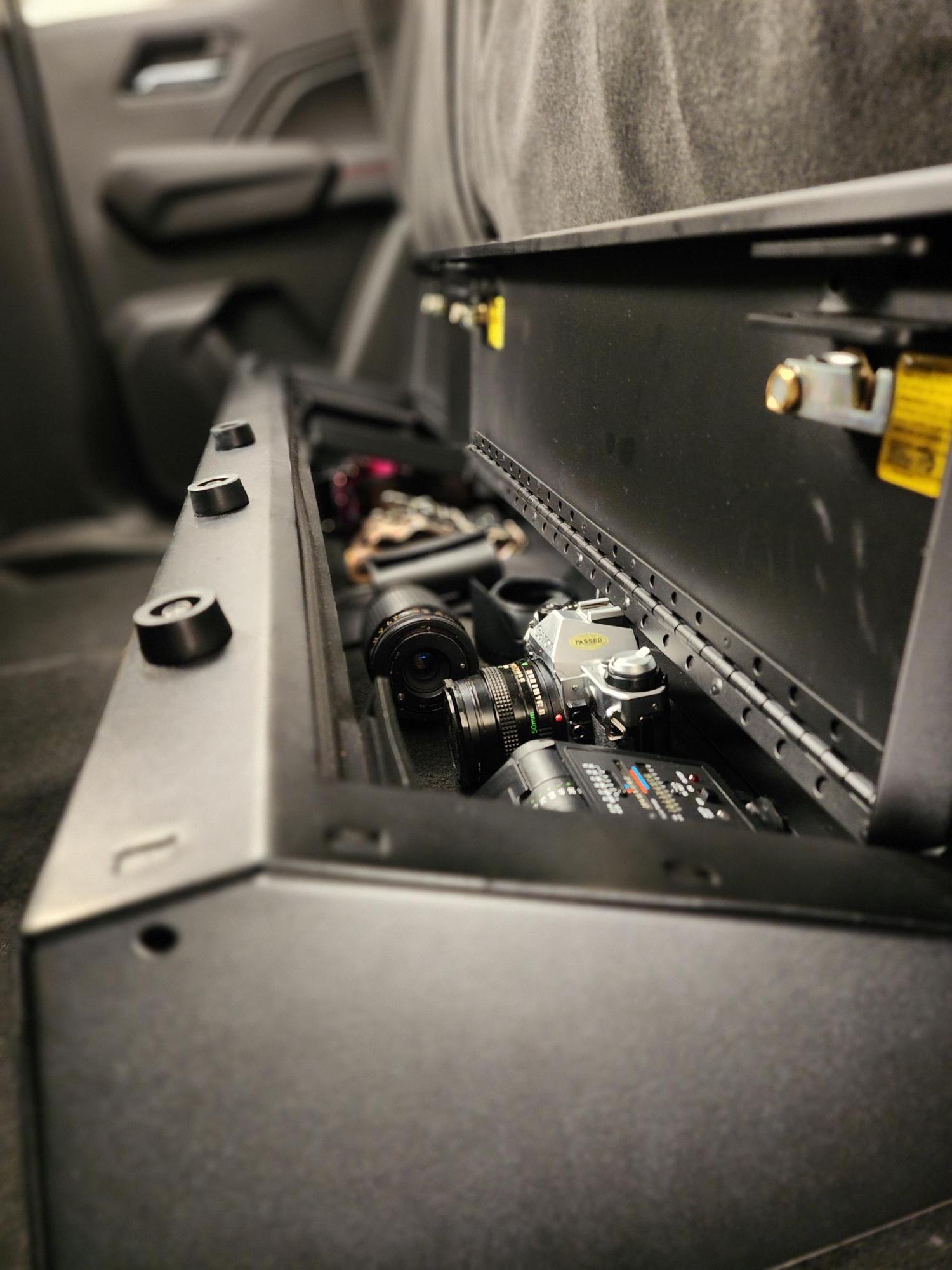 Colorado & Canyon Crew Cab | Rear Underseat | 2023-2025