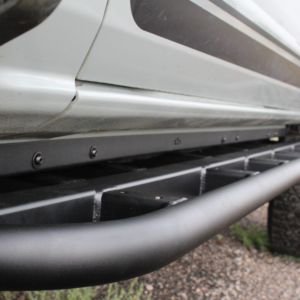 RCI 4 Door | Pinch Seam Covers | 21-Present Bronco Front View