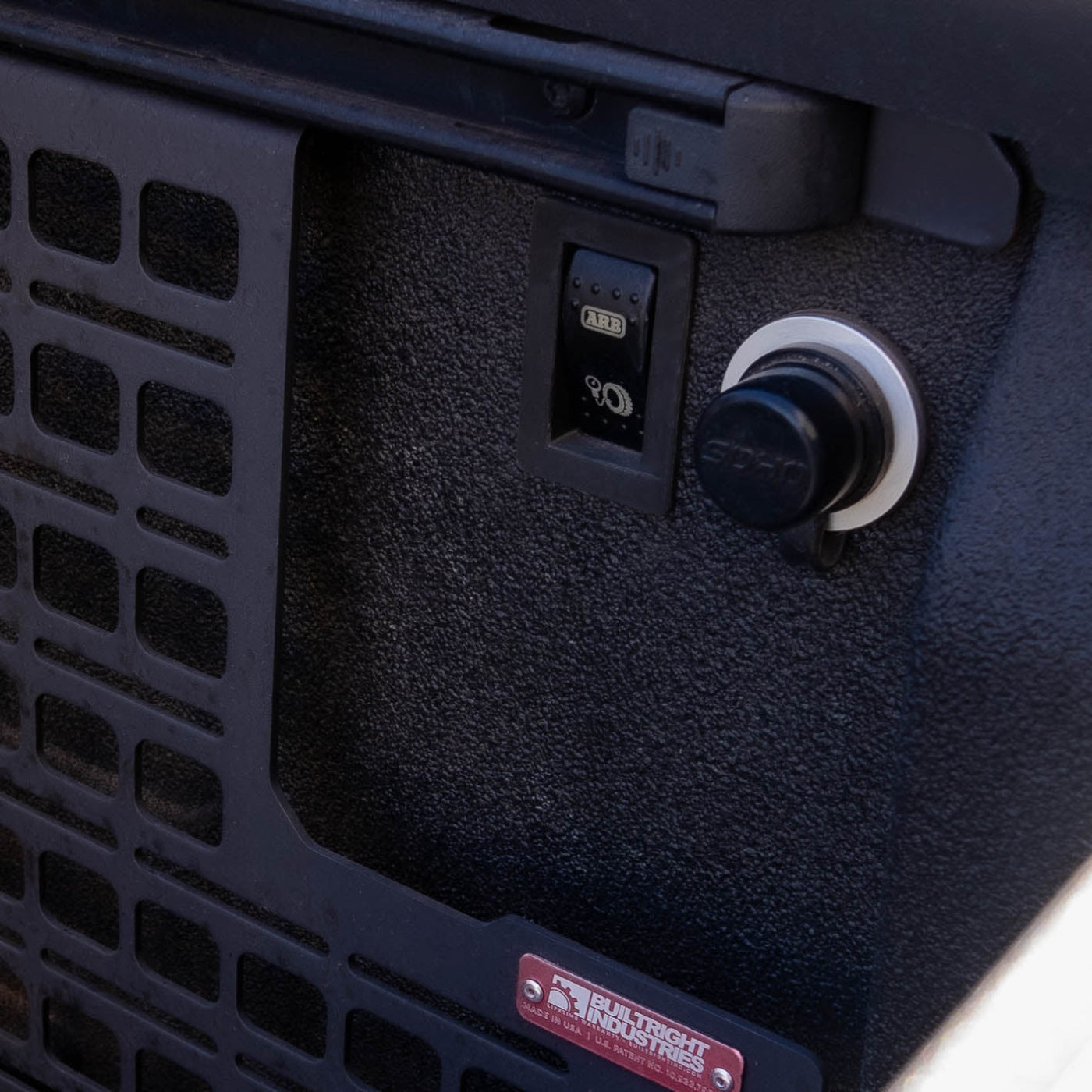 SDHQ Built 7.5' Bulkhead Air Chuck Mounting Kit installed 