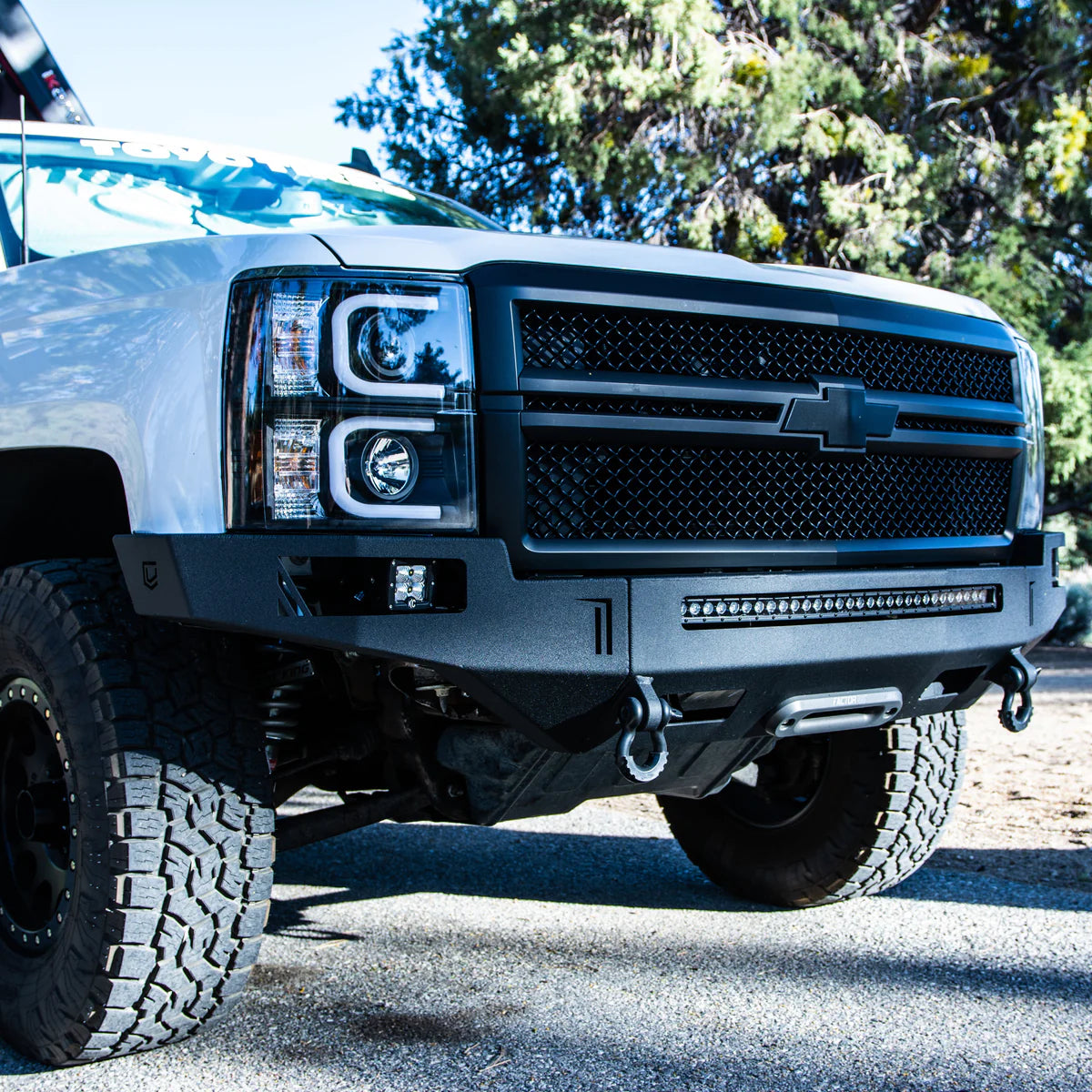 2014-2015 CHEVROLET SILVERADO 1500 OCTANE FRONT WINCH BUMPER Front View
