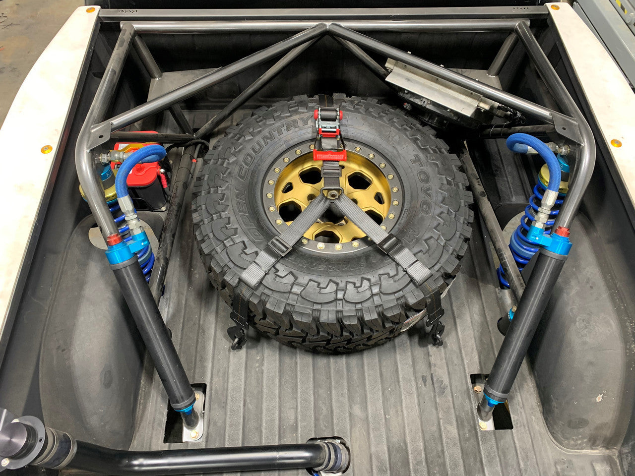 Heavy-Duty Spare Tire 3-Point 2 in. Tie Down w/ Swivel Hooks