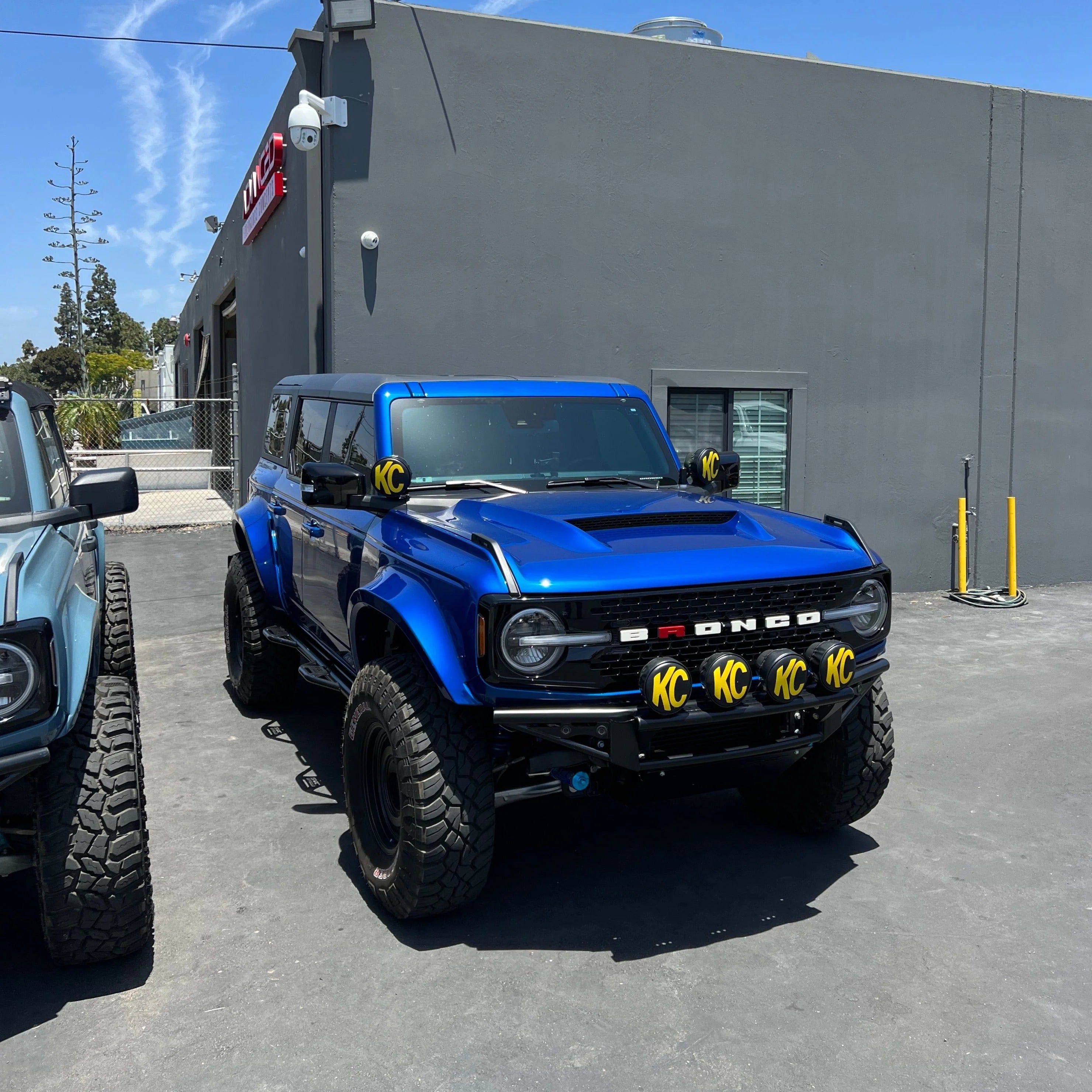 Advanced Fiberglass Concepts Ford Bronco Fiberglass Air Hood