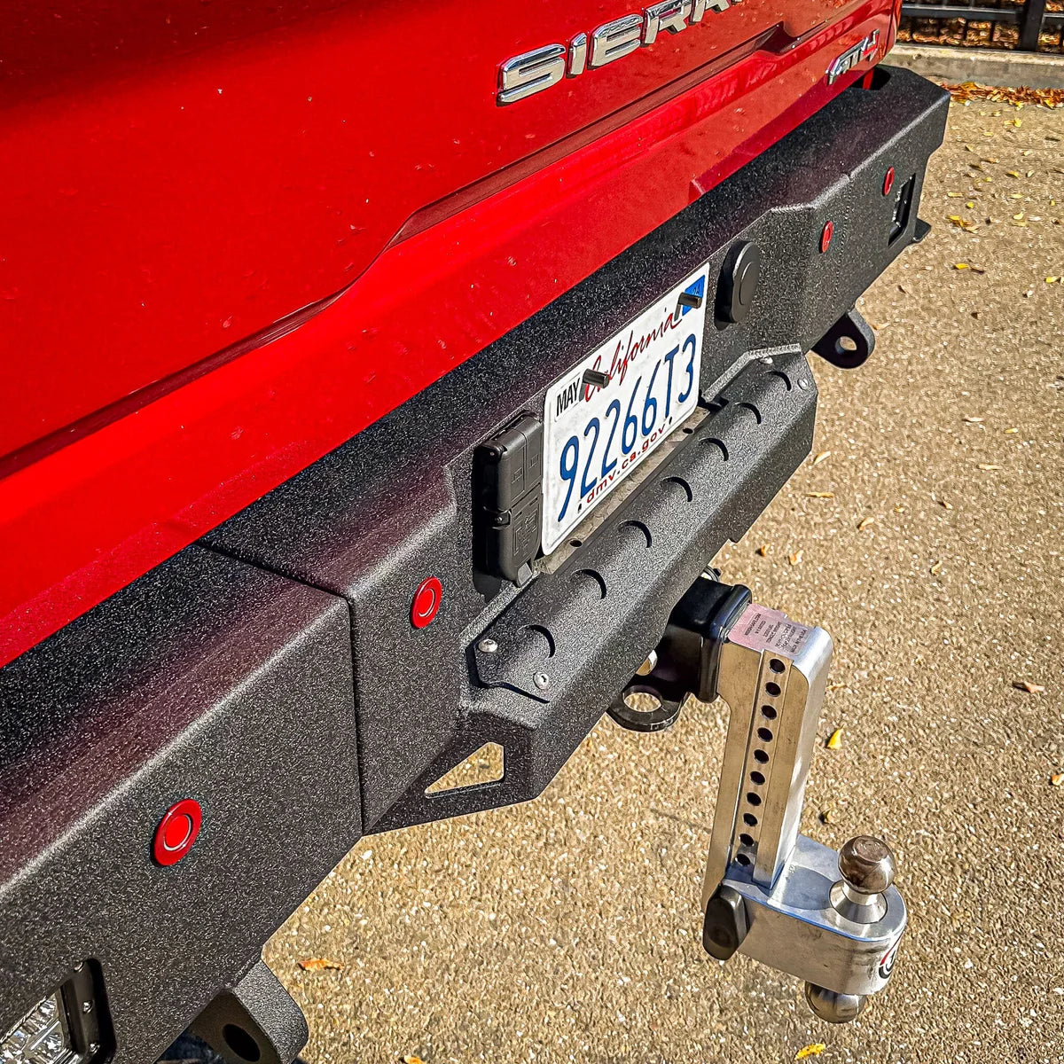 2020-2025 GMC/CHEVY 2500/3500 OCTANE REAR BUMPER Front View