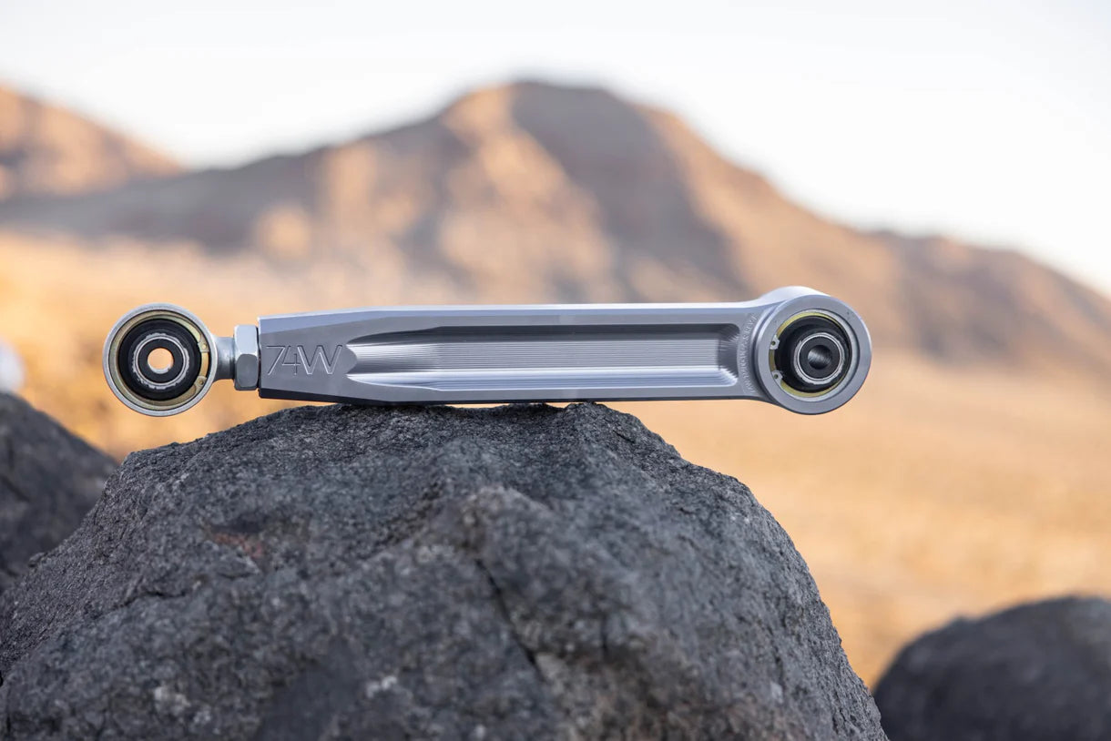 New-Gen Toyota Complete Rear Link Kit