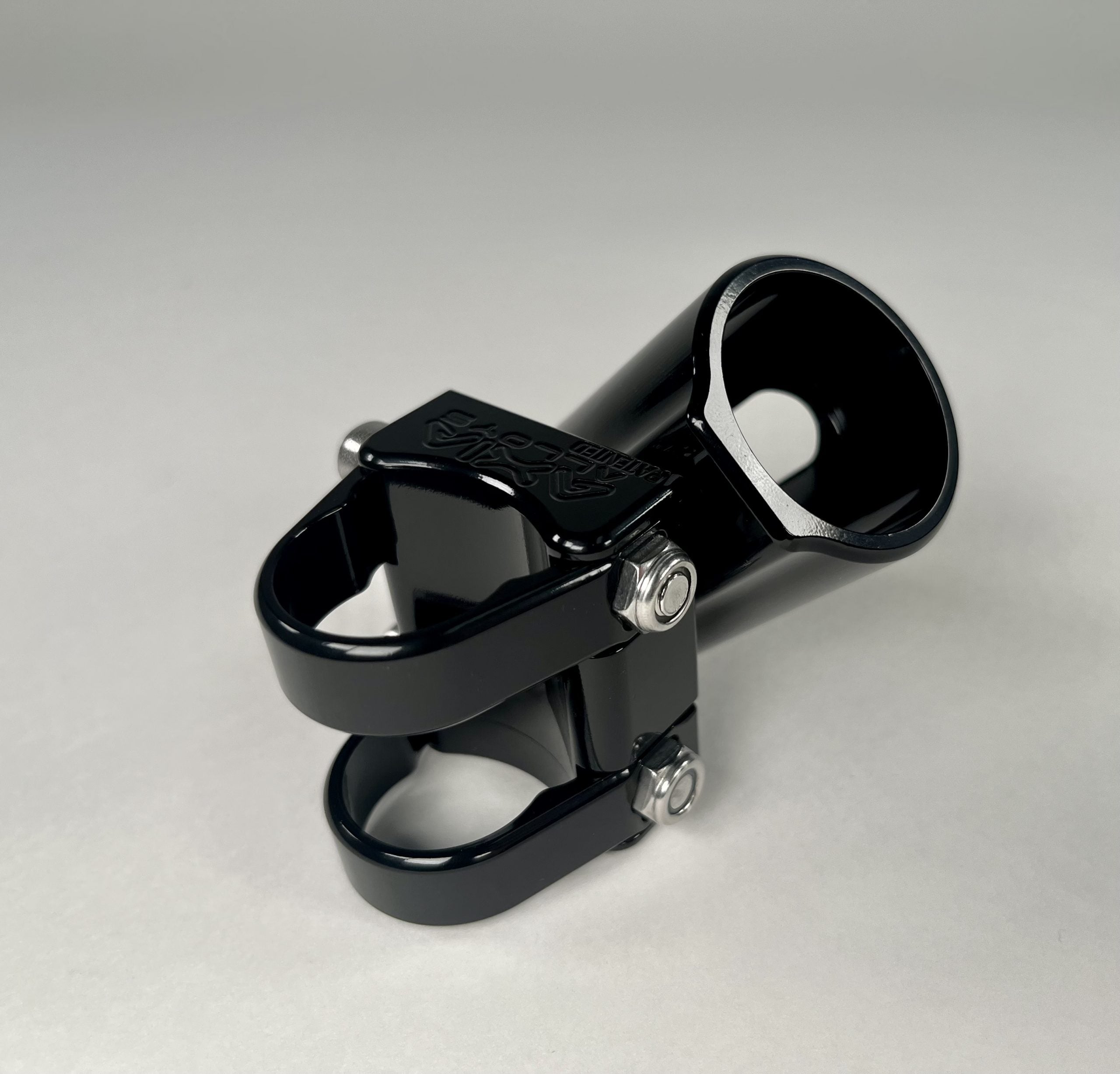 Starlink RV Ladder / Tubing Mount – Dishy Front View