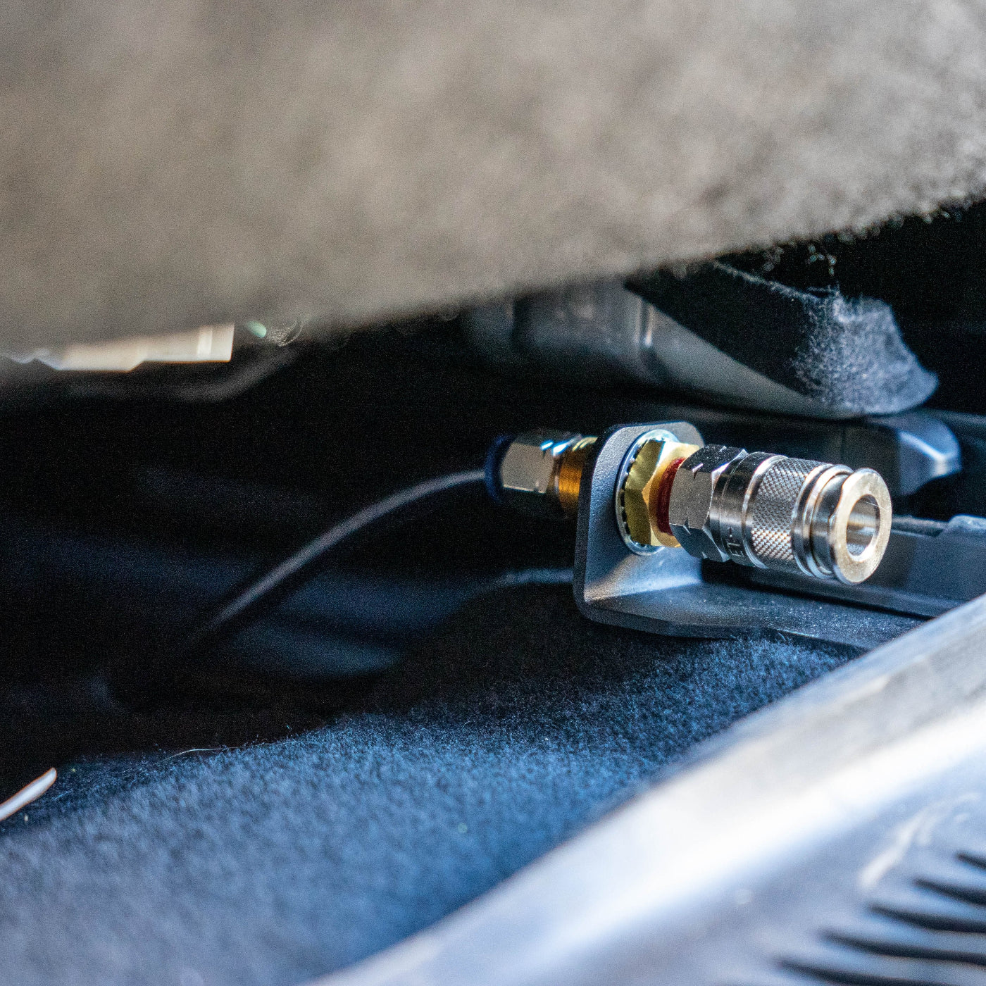 2022-2024 Tundra SDHQ Built Remote Air Chuck and Switch Mounting Kit installed 