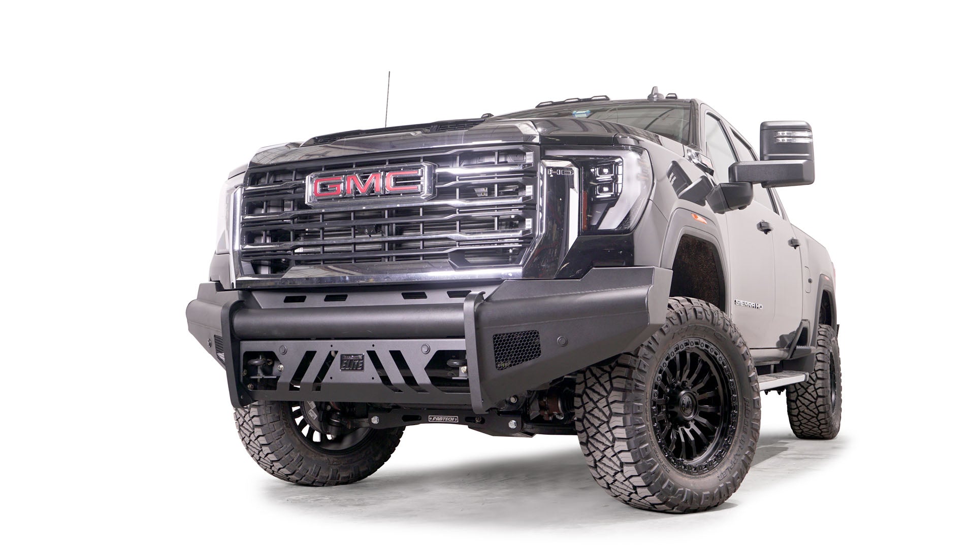 '24+ GMC 2500/3500 Black Steel Elite Front Bumper Display on Vehicle 