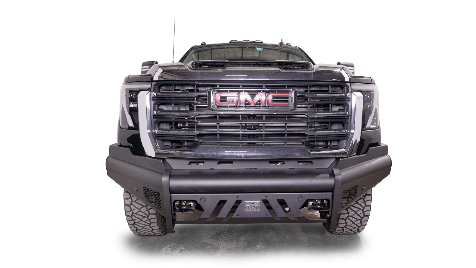 '24+ GMC 2500/3500 Black Steel Elite Front Bumper Display on vehicle