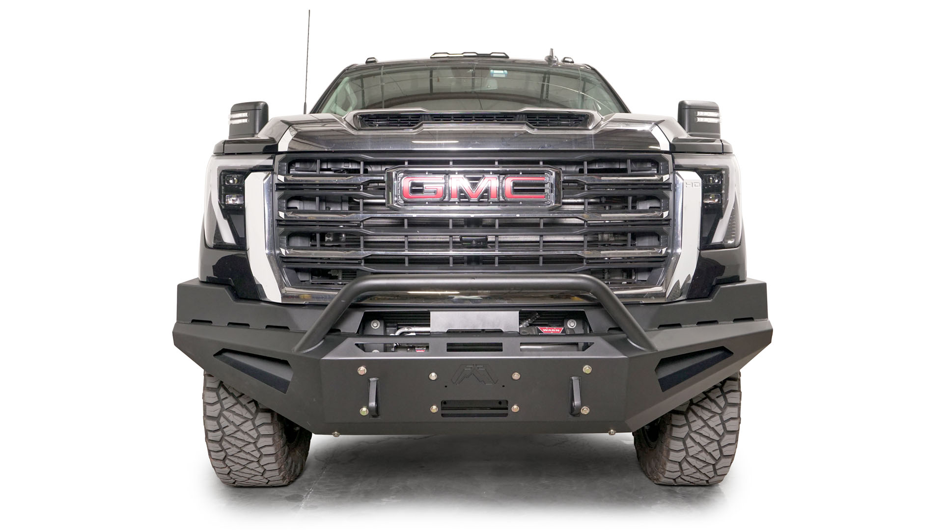 '24+ GMC 2500/3500 Red Steel Front Bumper Display on Vehicle 