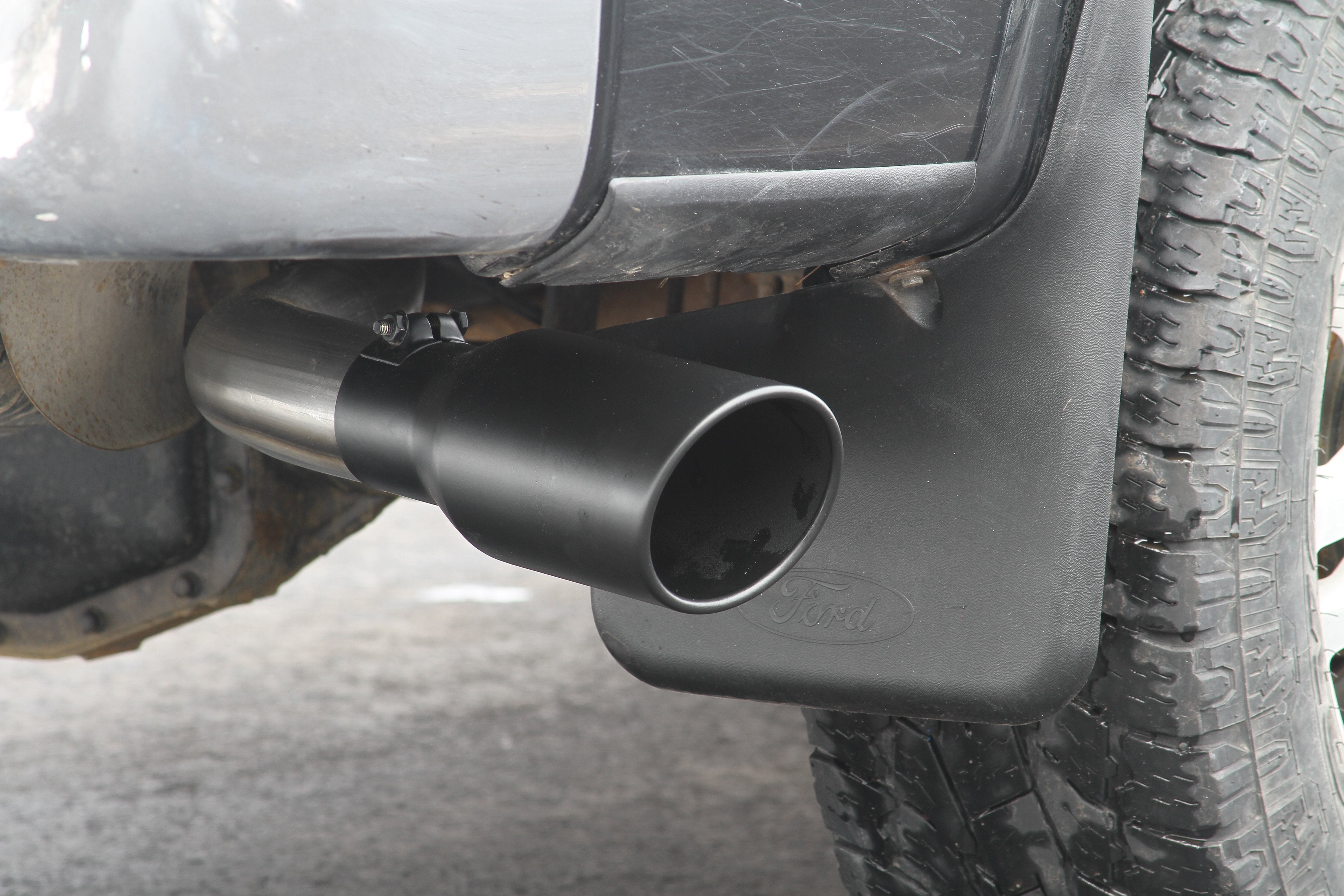 Flowmaster Flow FX Cat-Back Exhaust System