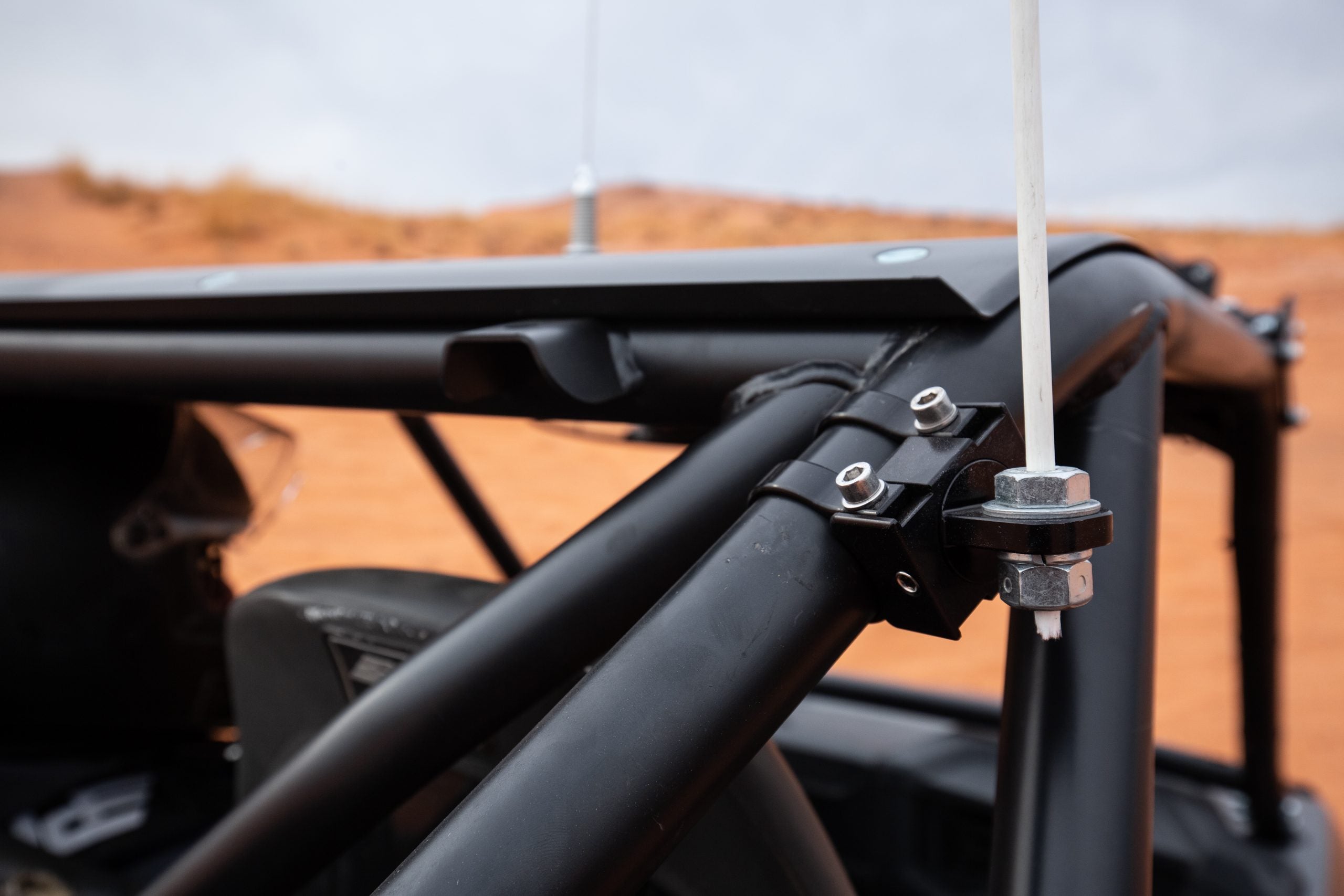 Adjustable Angle Flag / Whip Mount Side View