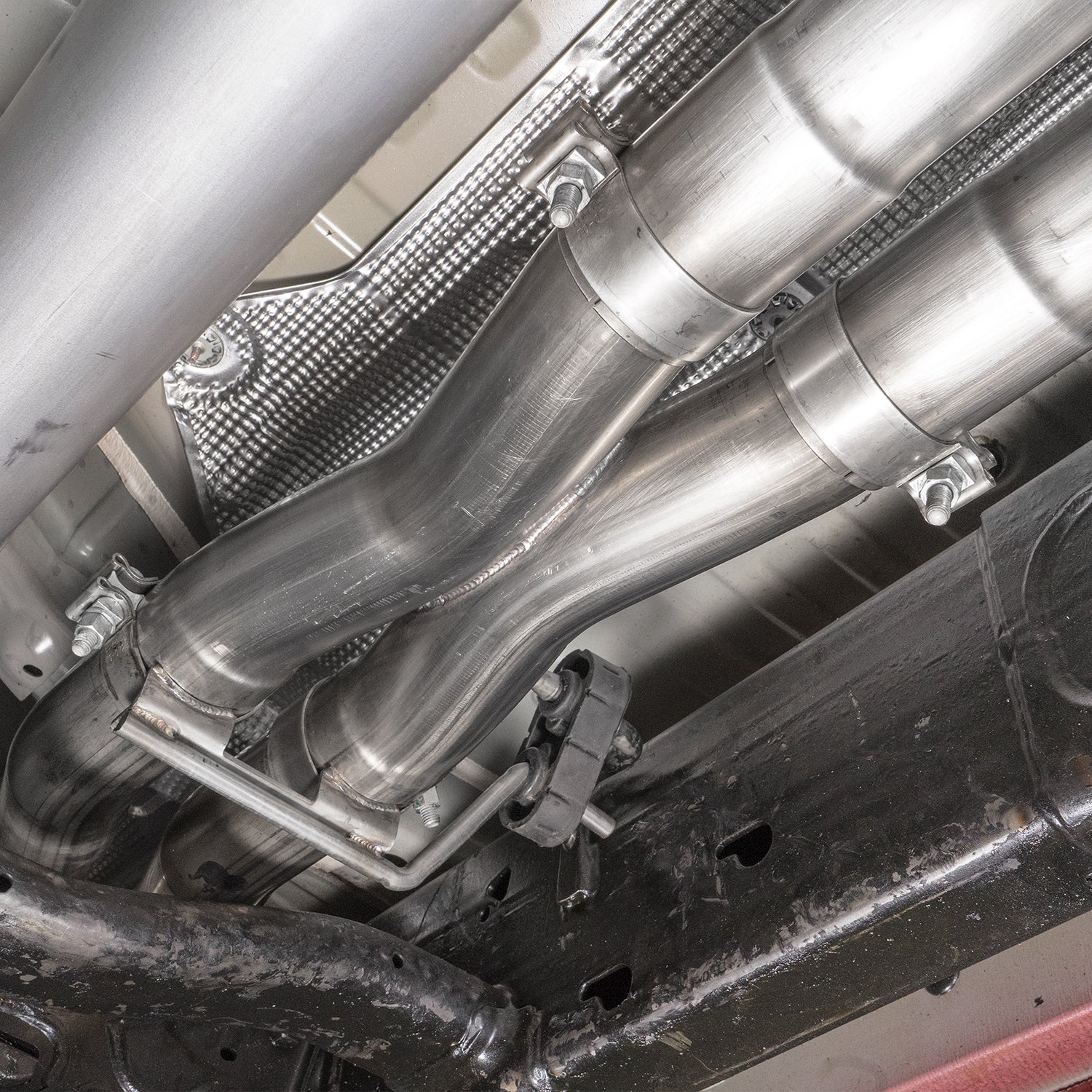 2020-23 Silverado HD 6.6L Long Tube Header Kit Front View