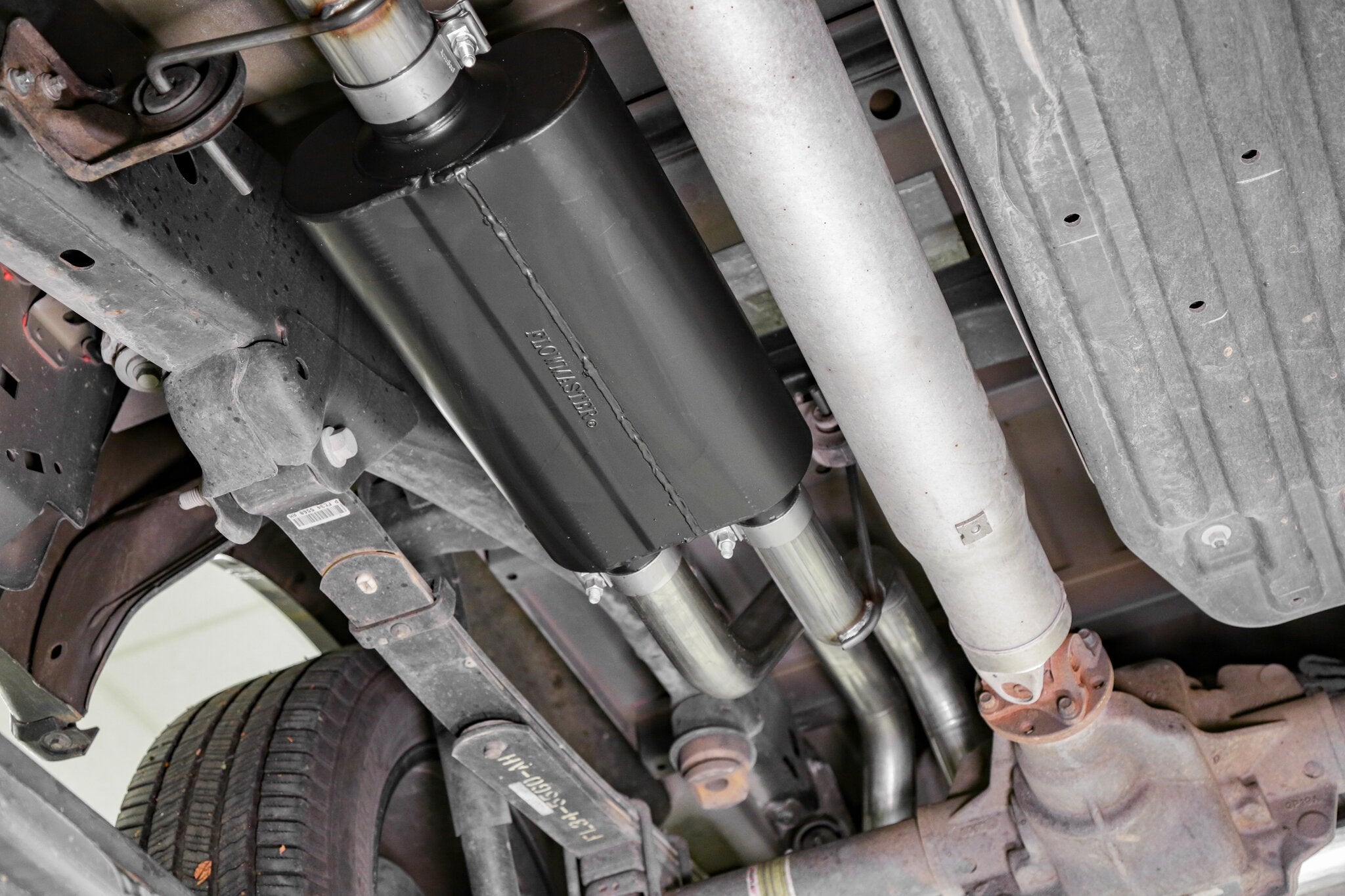 Flowmaster Force II Cat-Back Exhaust System