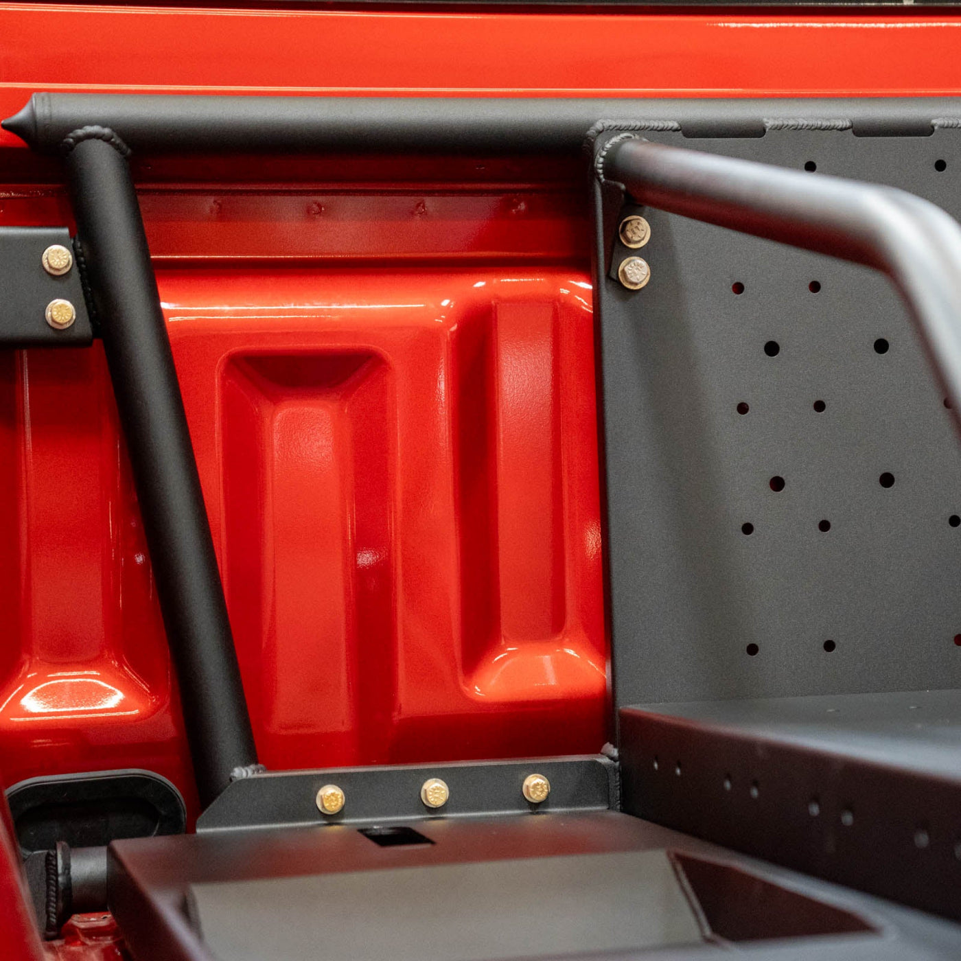SDHQ Built '24 Ranger/Ranger Raptor In-Bed Chase Rack installed 