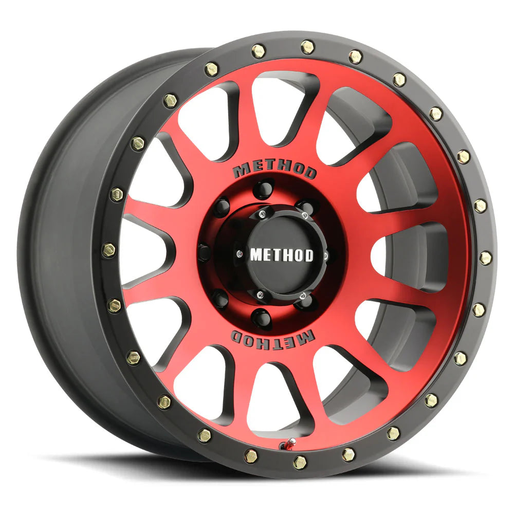 METHOD | 305 NV Red - Matte Black Lip Front View
