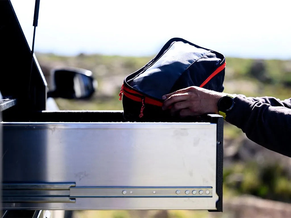 Front Runner Packing Cube / Medium Front View