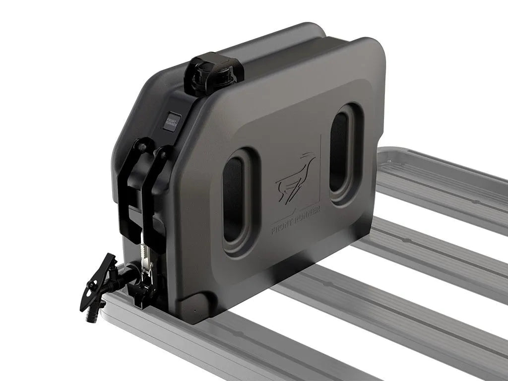 Pro Water Tank With Mounting System / 20L Front View