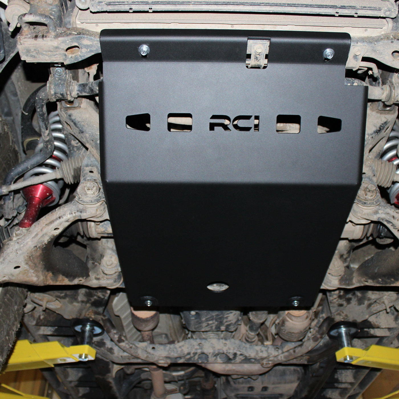 '03-09 Toyota 4Runner Front Skid Plate RCI Off Road (bottom view)