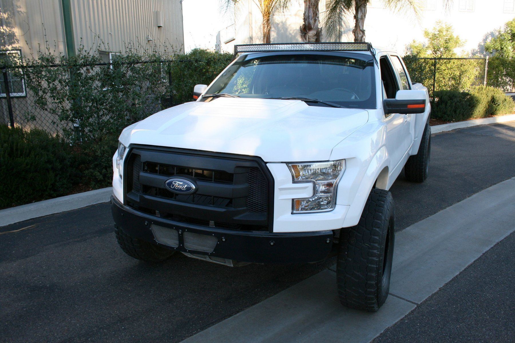 '04-14 Ford F150 to Gen 2 Raptor Conversion Kit Display on vehicle 