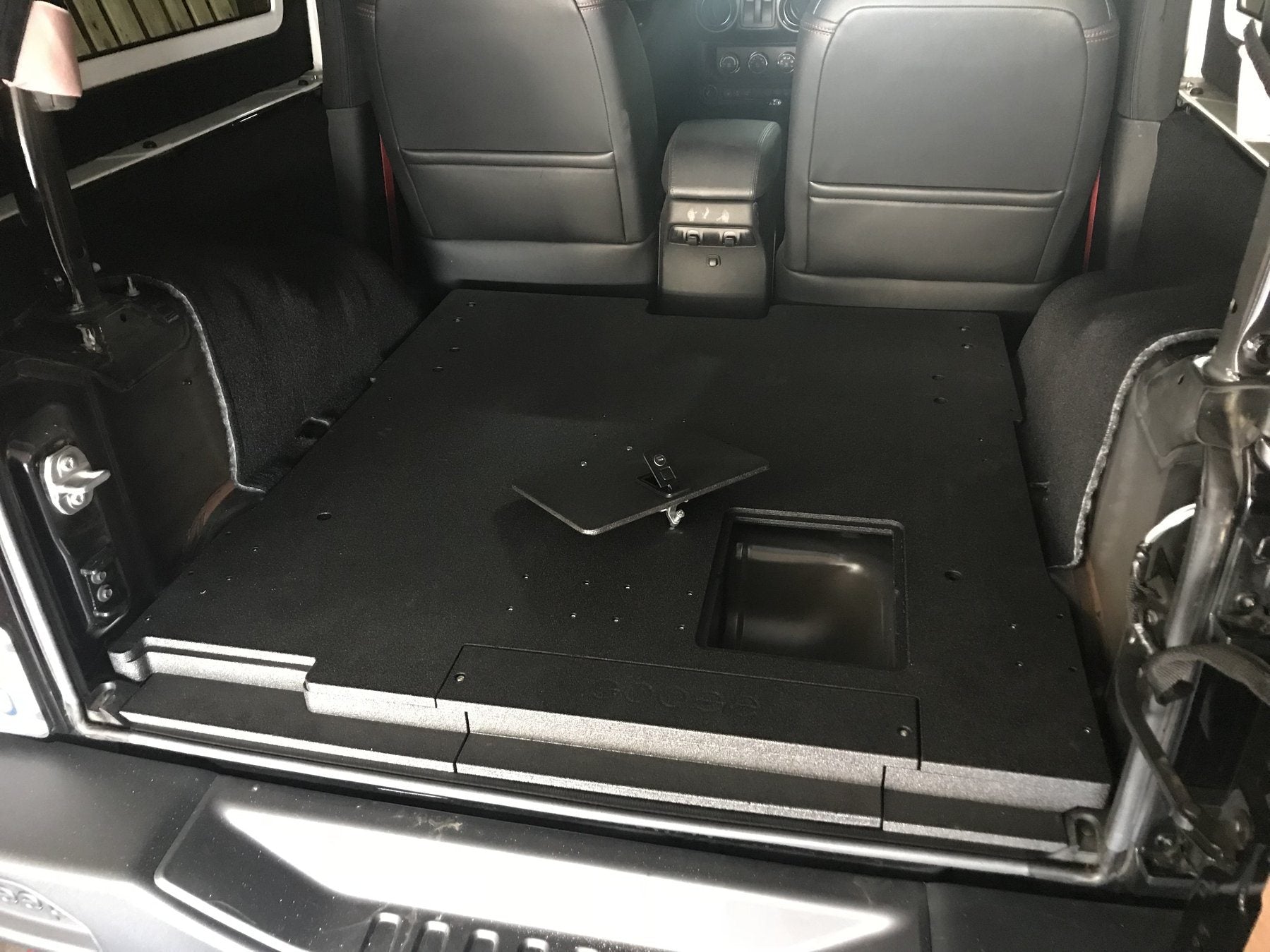 '07-18 Jeep JK 2-Door Plate System Interior Accessoires Goose Gear display