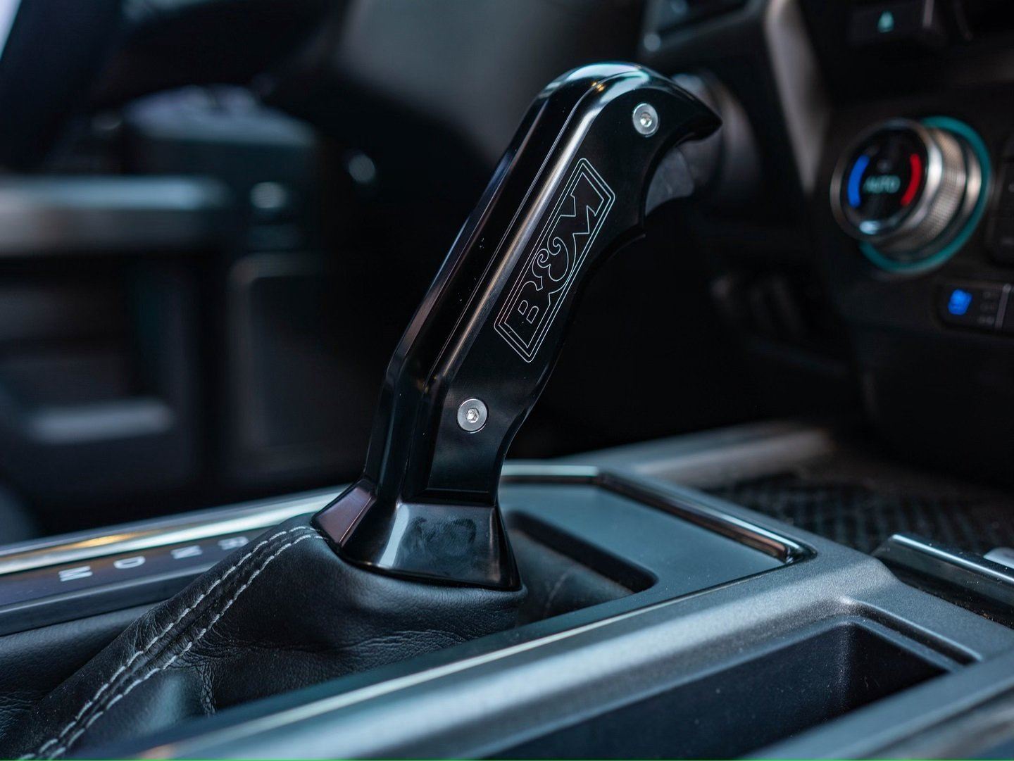 '17-19 Ford Raptor Magnum Grip Shift Handle Interior Accessoires B&M display